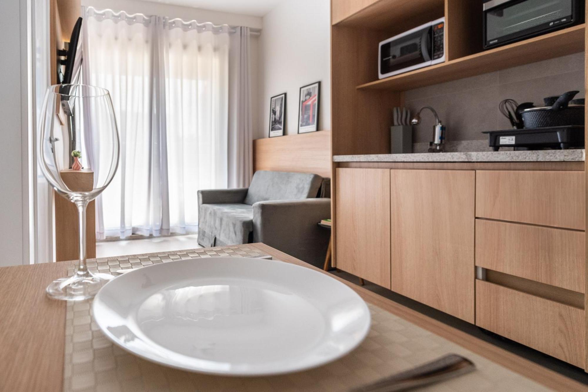 Premium Campo Belo, Fast Wi-fi , Wide, Illuminated Apartamento *